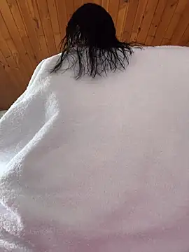 GiuliaBianchi Adlı Modelin Canlı XXX Sohbeti