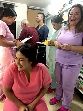 kandalove's Live XXX Chat