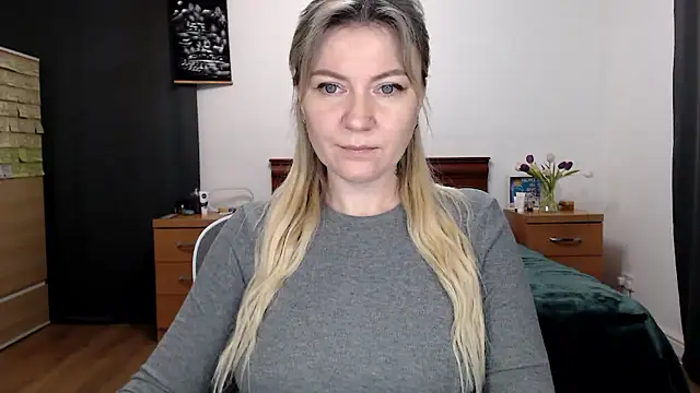 ParadiseAlina's Live XXX Chat