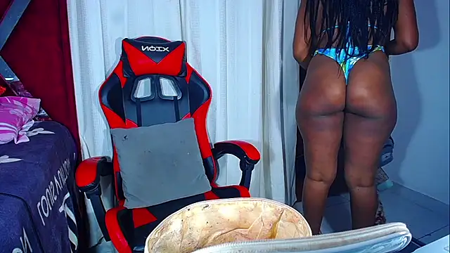 DanisaBrown's Live XXX Chat