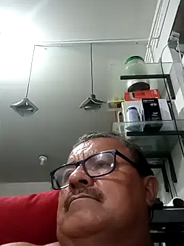 Misterymem63's Webcam Show