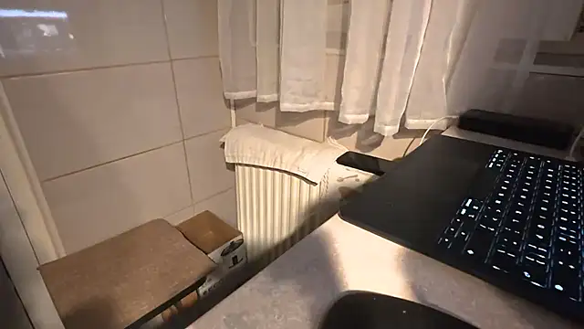 TARKAN1 Live XXX Chat