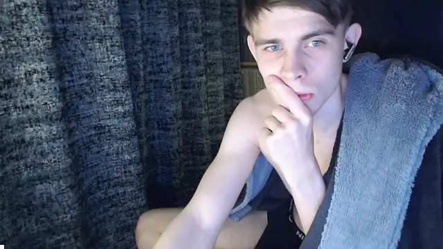 Student_Oliver Live XXX Chat