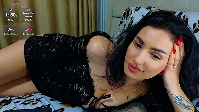 YourDesiree_'s Live XXX Chat