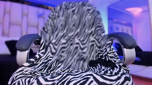 revenmiller_'s Live XXX Chat