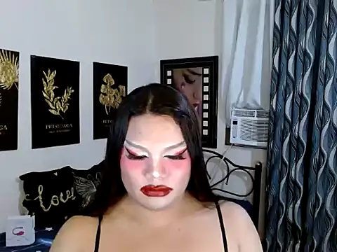 TSbrianaHugeCock Live XXX Chat