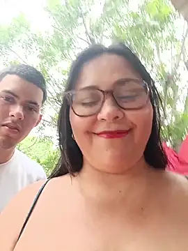 Dirty-Momm-Divorced-Hot's Live XXX Chat