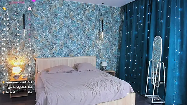 OdellaFrakeのライブXXXチャット