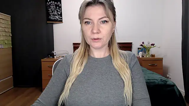 ParadiseAlina Chat XXX in diretta