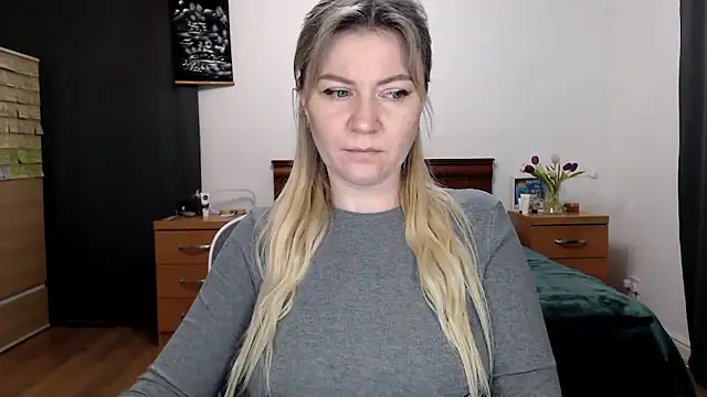 ParadiseAlina's Live XXX Chat