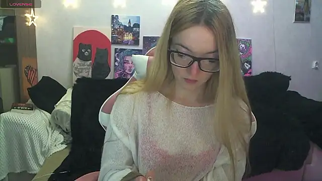 SecretSophia's Live XXX Chat