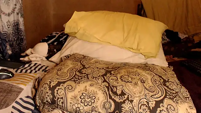 NaughtyGranny Chat XXX in diretta