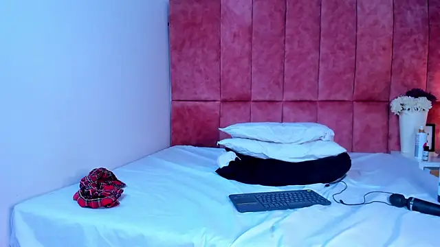 kittyy_milk_001's Live XXX Chat