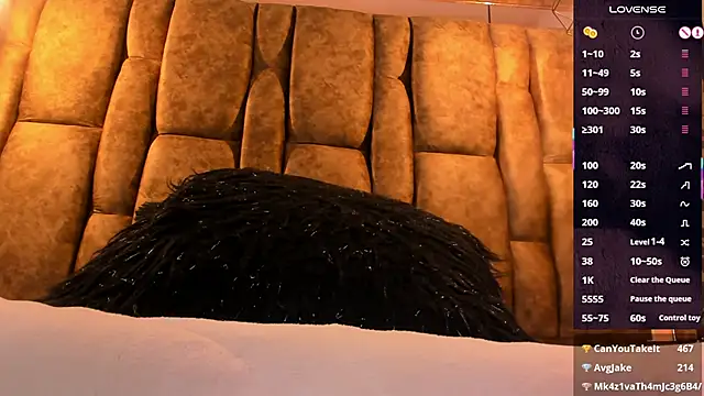 KiaraCarterのライブXXXチャット