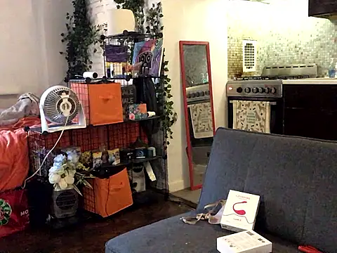 littyleesh1's Live XXX Chat