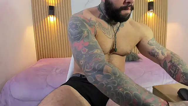 MISTER_VENOM: онлайн-секс-чат