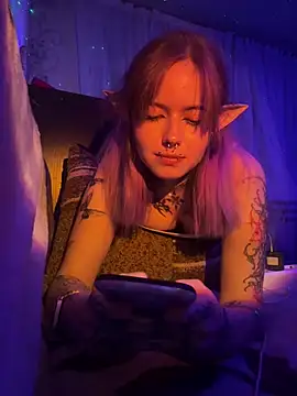 n1ghtcloud's Live XXX Chat