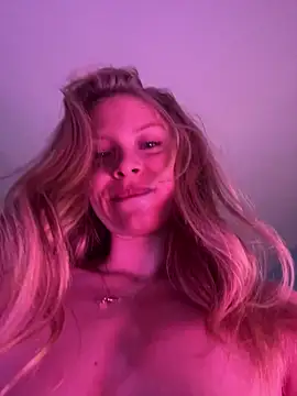 AnastasiaAniess' Live XXX Chat