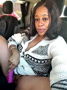 Tikalalin's Live XXX Chat