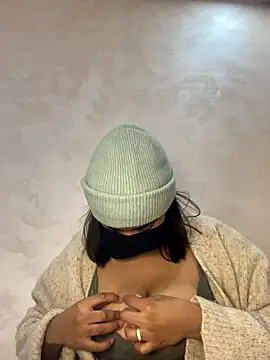 Louli_taのライブXXXチャット