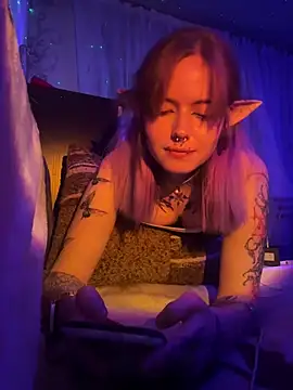 n1ghtcloud's Live XXX Chat