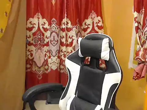 ur_lovelyjessy's Webcam Show