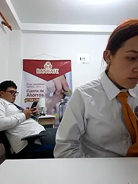 Emily-7_'s Live XXX Chat