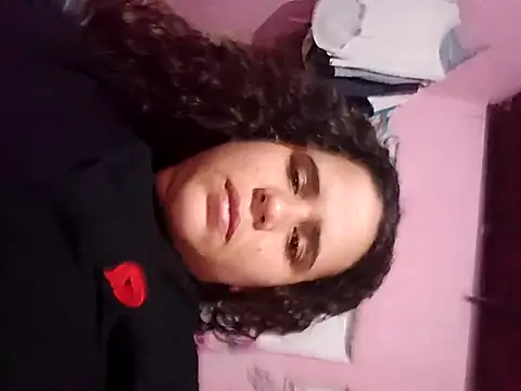 ValeriaSantos-'s Live XXX Chat