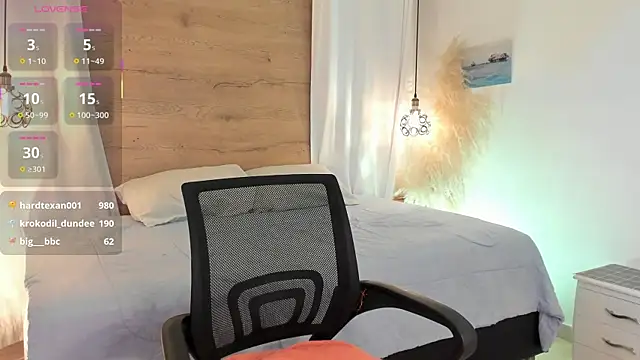 halaaa_1のライブXXXチャット