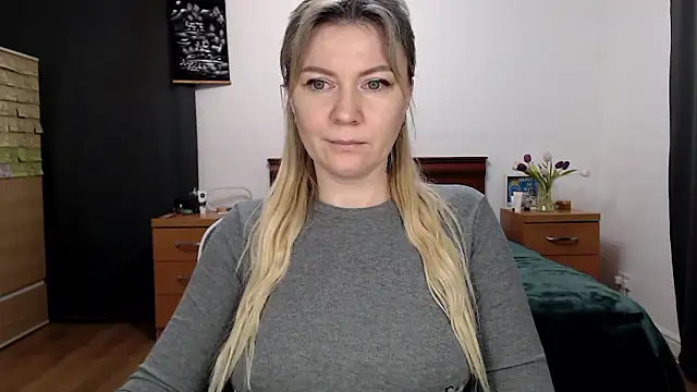 ParadiseAlina's Live XXX Chat