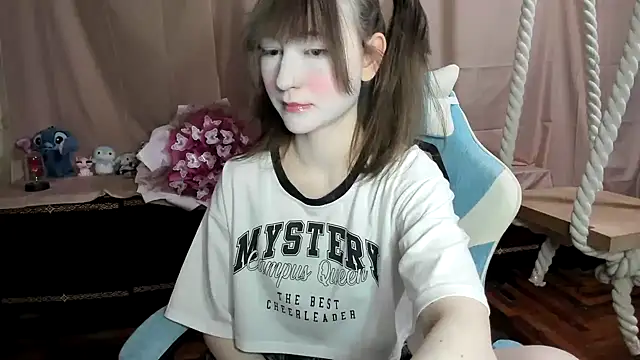 Yoonhee_ki Chat XXX in diretta