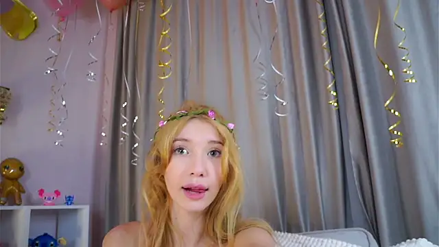 Chatroom XXX en direct de SunnivaCovil