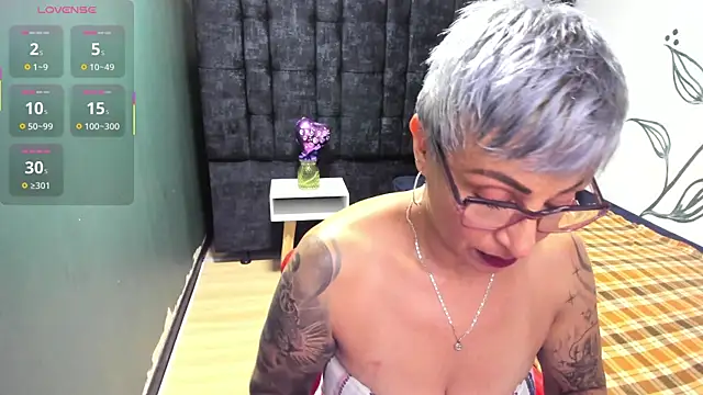 Charlotte__Gray Live XXX-chat