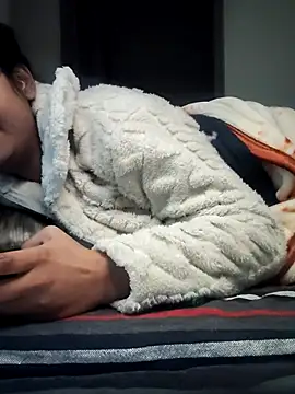 love_bitessss Adlı Modelin Canlı XXX Sohbeti