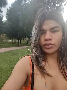 laperracobarde's Live XXX Chat