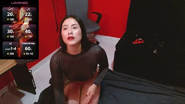 Emily_Slave28's Live XXX Chat