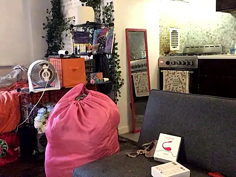 littyleesh1n Live XXX chat