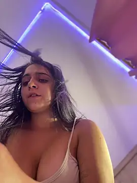 Alice777_'s Live XXX Chat