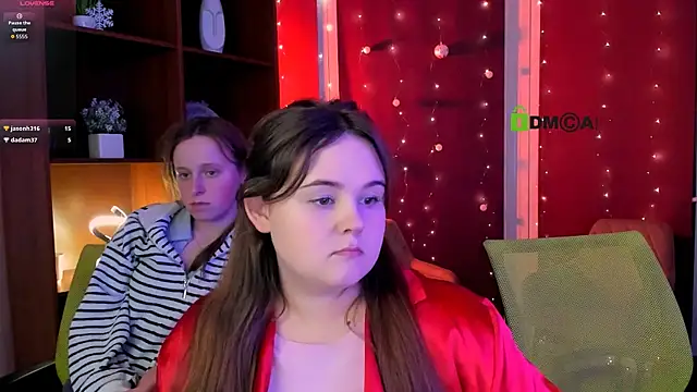 Show modela alia_skay na web-kameri