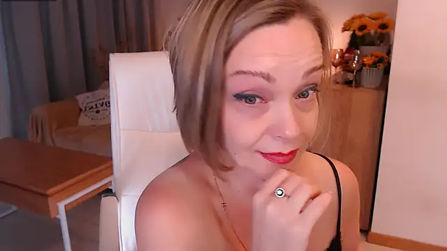 Chatroom XXX en direct de Tilly_Eliot