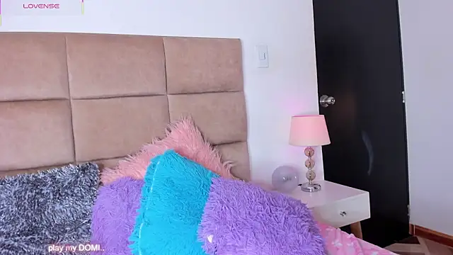 ashleycurvyy's Live XXX Chat