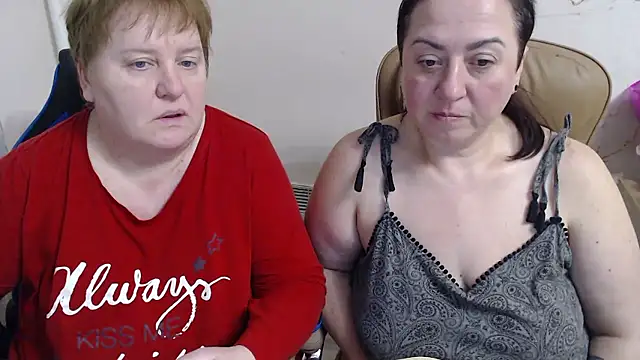 Bertie_Adeline's Live XXX Chat