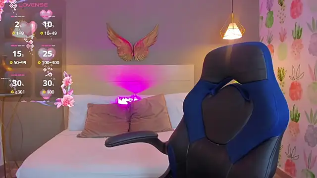 kitty_sweeety_'s Live XXX Chat