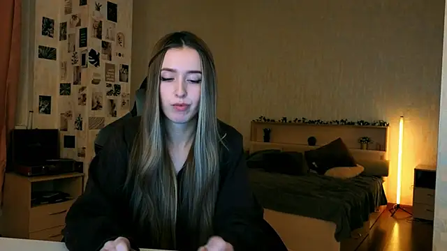 XXX chat uživo modela yourrdanceteacher