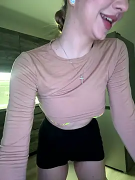 MissOyee's Live XXX Chat