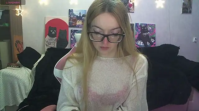 SecretSophia's Live XXX Chat