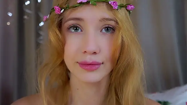 SunnivaCovil's Live XXX Chat