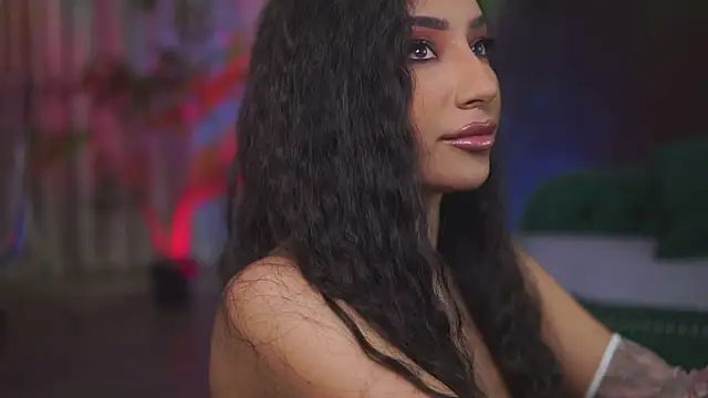 Chat XXX ao vivo de GinaValentinna