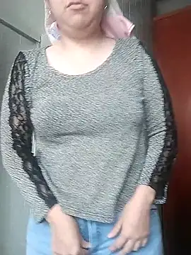 Chatroom XXX en direct de Chaparrita13