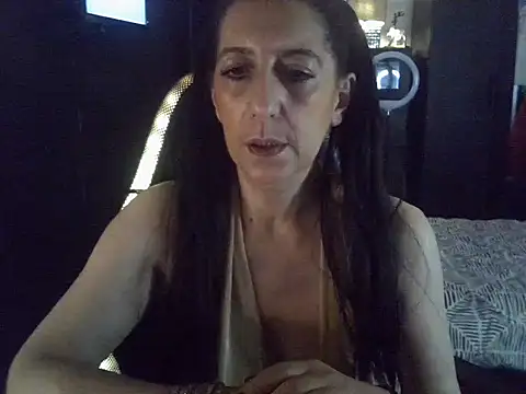 la-fee-pas-chier's Live XXX Chat